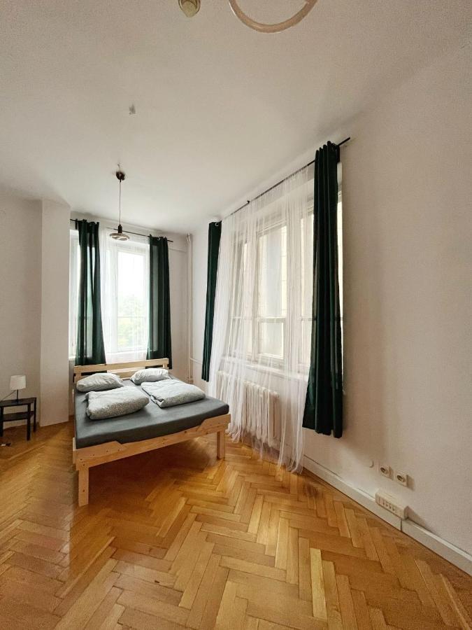 Nice View Rooms In Old Town Красков Екстериор снимка